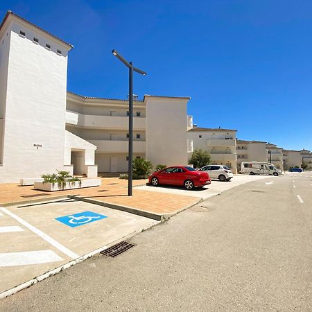 Teach Mhaire Apartamento De Vacaciones 马尼尔瓦 外观 照片