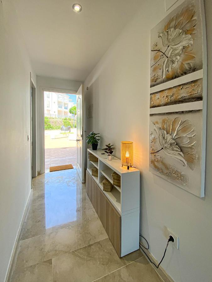 Teach Mhaire Apartamento De Vacaciones 马尼尔瓦 外观 照片